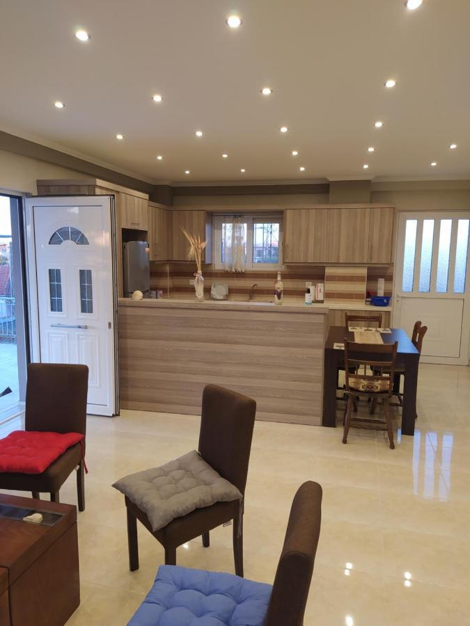 Just Constructed! Villa Gastuni Exterior photo