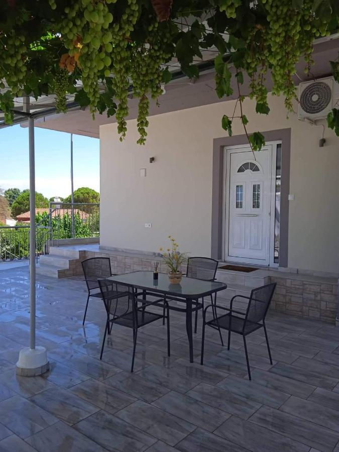 Just Constructed! Villa Gastuni Exterior photo
